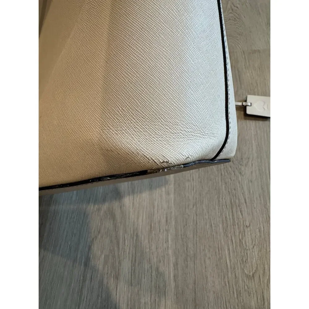 Kate Spade Leather Travel Tote Beige Pebbled Leather Zip Top